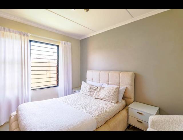 2 BEDROOM APARTMENT FOR SALE IN GOLDEN FIELDS ESTATE